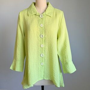 Lulu-B Light Green Button-Down Shirt SZM